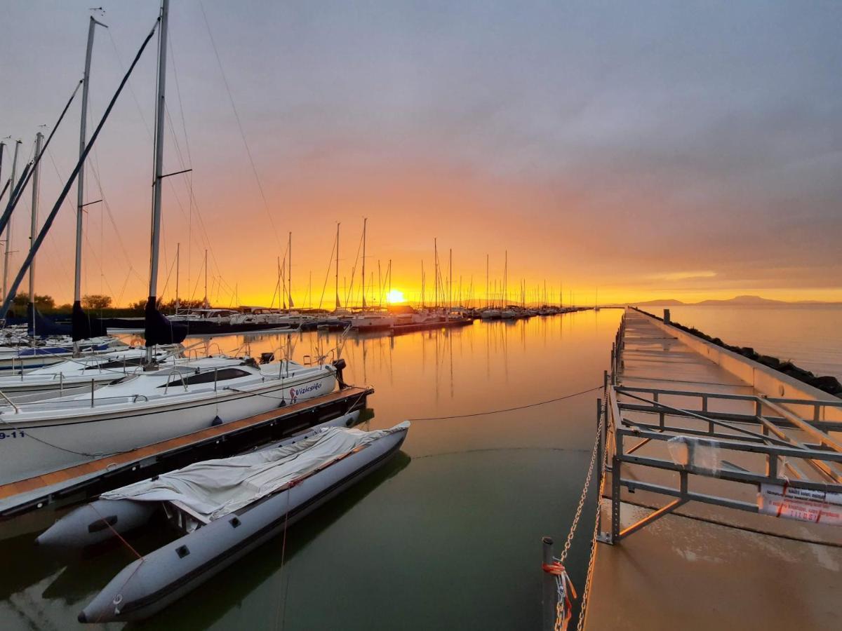 Marica Apartman Balatonfenyves Exterior foto